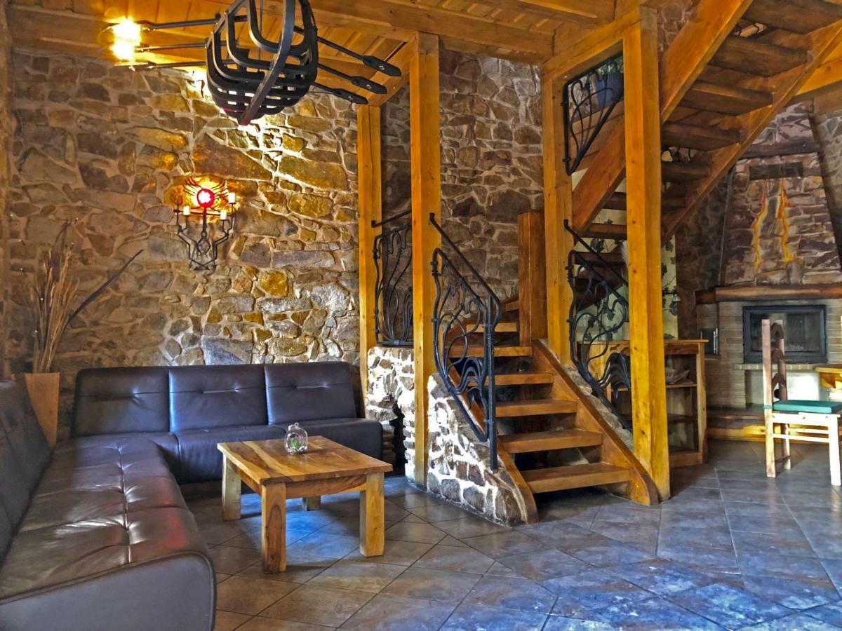 U Matyase Hotel Stod Buitenkant foto